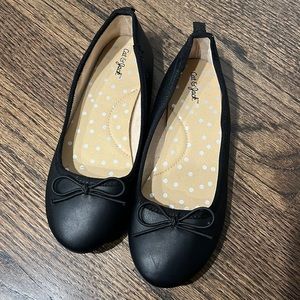 Girls Cat & Jack dress shoes